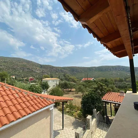 Holiday home Golden Island Katelios